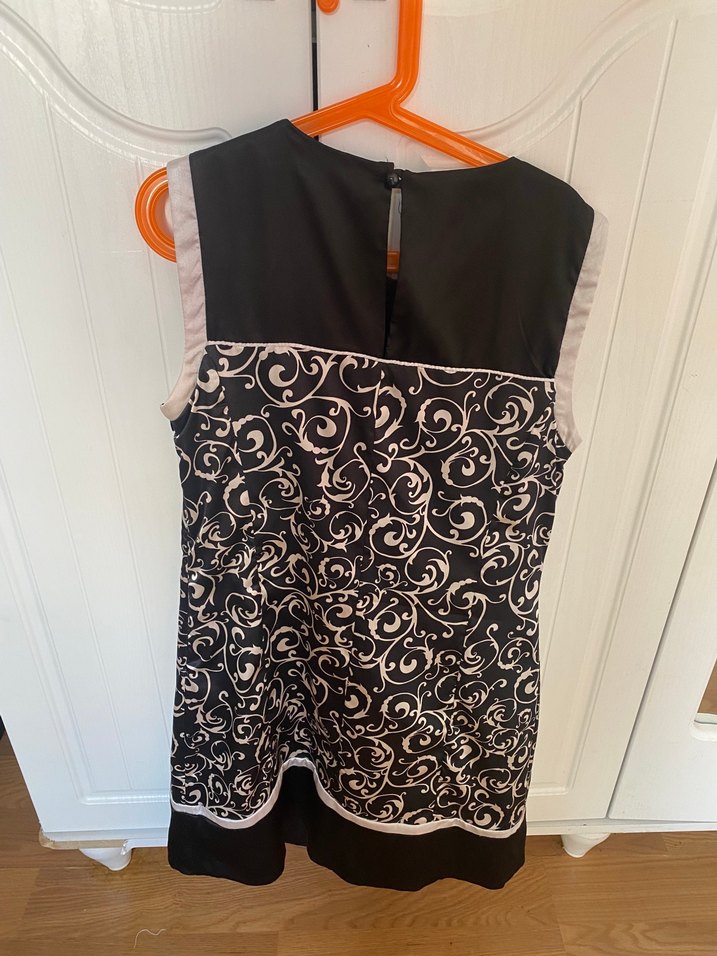 Desenli Siyah Gri Kolsuz Elbise - Görsel 4