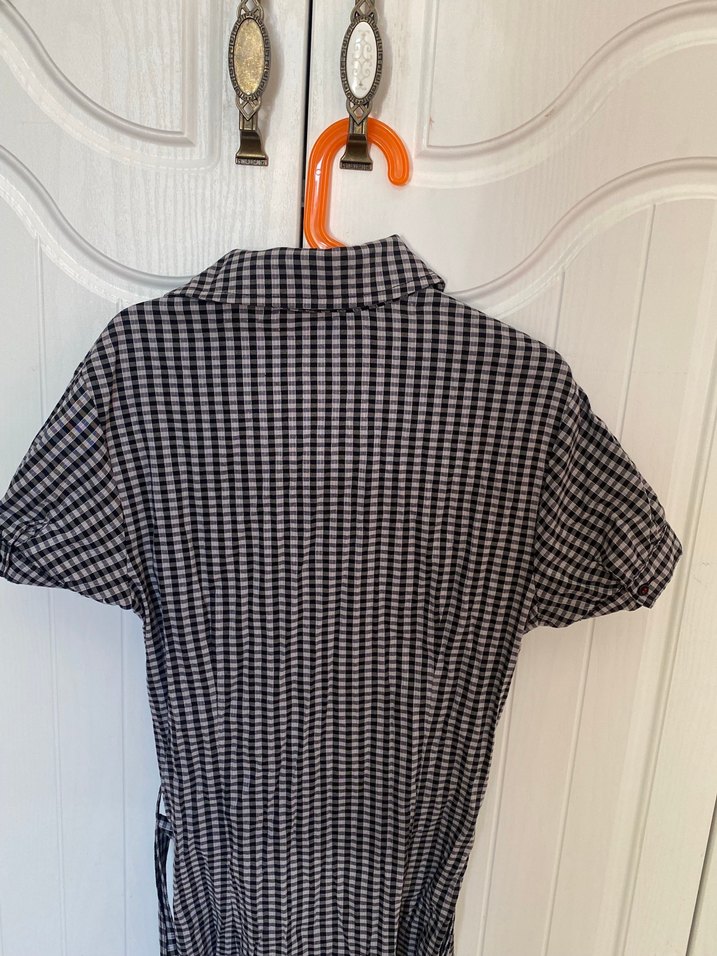 Gri Kısa Kollu Beli Kuşaklı  
GömlekElbise - Görsel 3