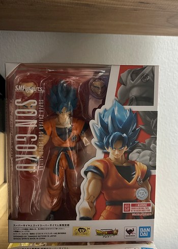 Dragon Ball Super Saiyan Goku Figürü