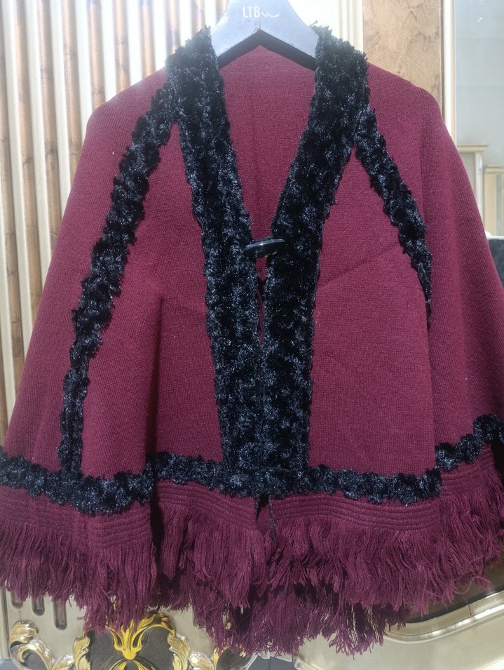 Bordo Uzun Kol Detaylı Kadın Panço - Görsel 3