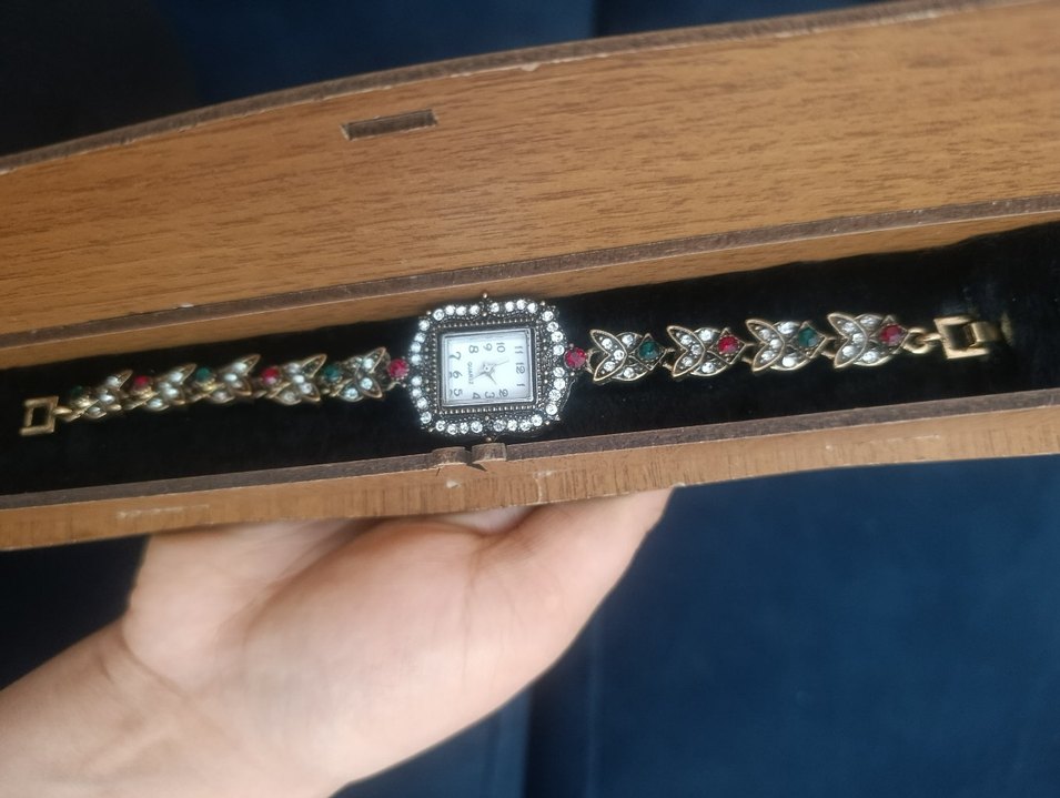 Boncuklu Vintage Kadın Kol Saati - Görsel 2