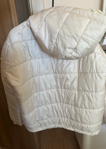 Düğmeli Beyaz Kadın Mont, Yüksek Yaka, Sokak Stili krem rengi - Görsel 5