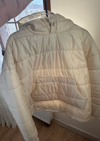 Düğmeli Beyaz Kadın Mont, Yüksek Yaka, Sokak Stili krem rengi - Görsel 6