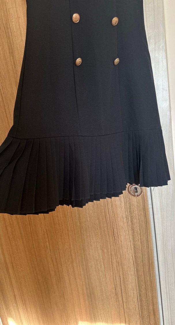 Düğmeli Siyah Kolsuz Uzun Kadın elbise - Görsel 3