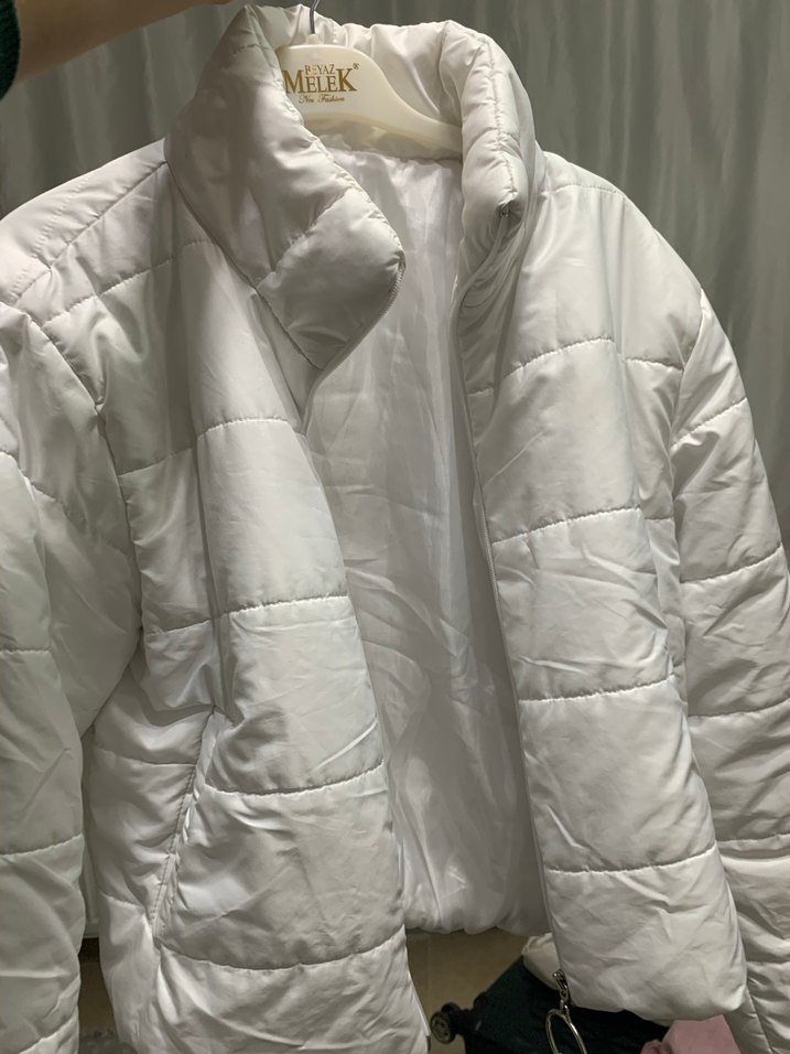 Beyaz Kadın Şişme Mont Yüksek Yaka - Görsel 2