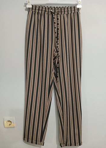 Kadın Bej Çizgili Kumaş Pantolon - Görsel 2