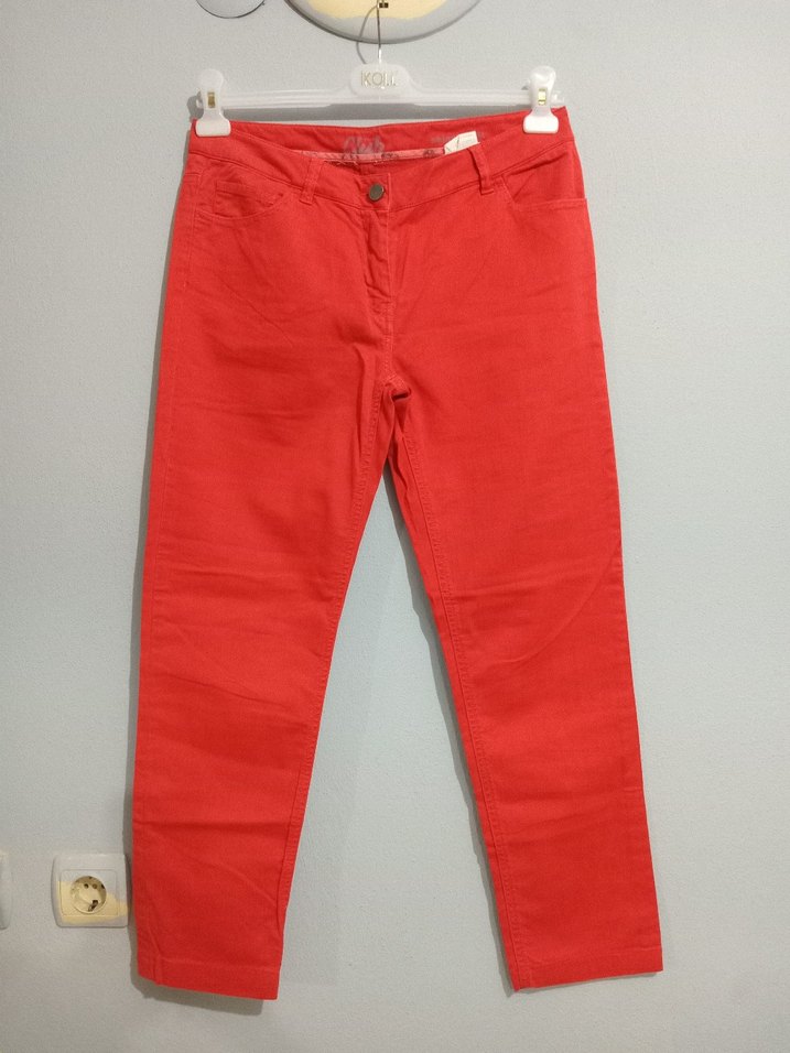 Düğmeli Kırmızı Kadın Kumaş Pantolon - Görsel 2