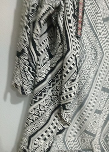 Boncuk Detaylı Bohem Desenli Uzun Kollu Kimono - Görsel 5