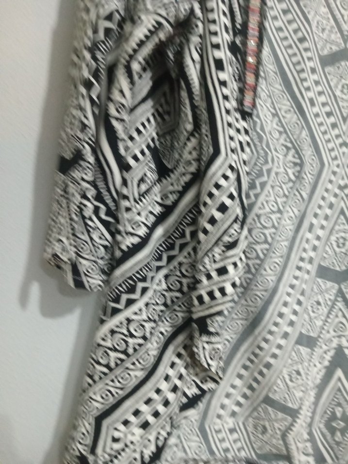 Boncuk Detaylı Bohem Desenli Uzun Kollu Kimono - Görsel 5