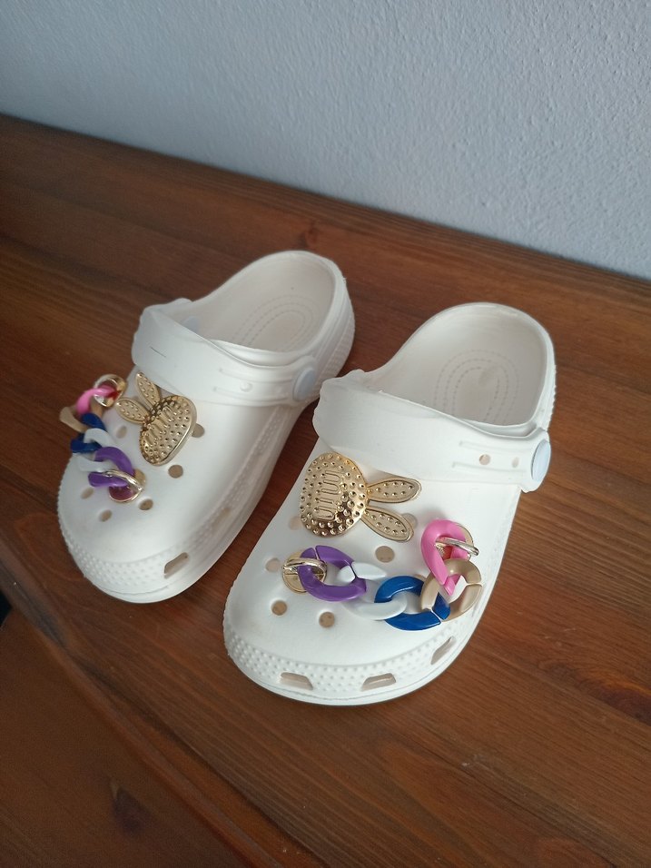 Beyaz Nakışlı Bohem Tokalı Kadın Terlik - Görsel 2