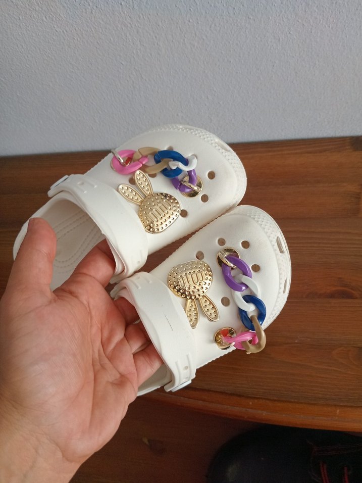 Beyaz Nakışlı Bohem Tokalı Kadın Terlik - Görsel 3