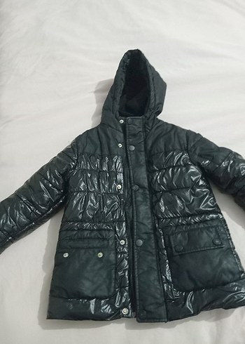 Düğmeli Siyah Erkek Çocuk Mont - Görsel 3