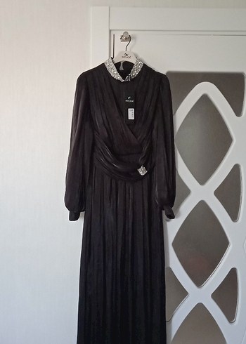 Uzun Siyah Gotik Drapeli Abiye Elbise