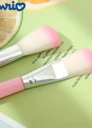 Hello Kitty Temalı Pembe Makyaj Fırça Seti - Görsel 5