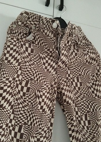Trendyol & Milla Kahverengi Pilili Midi Street Style Kadın Pantolon