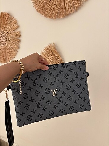 LV Model Portföy Çanta