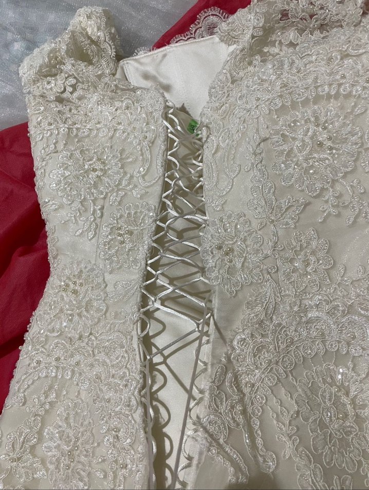 Kısa Kollu A Kesim Beyaz Gelinlik - Görsel 3