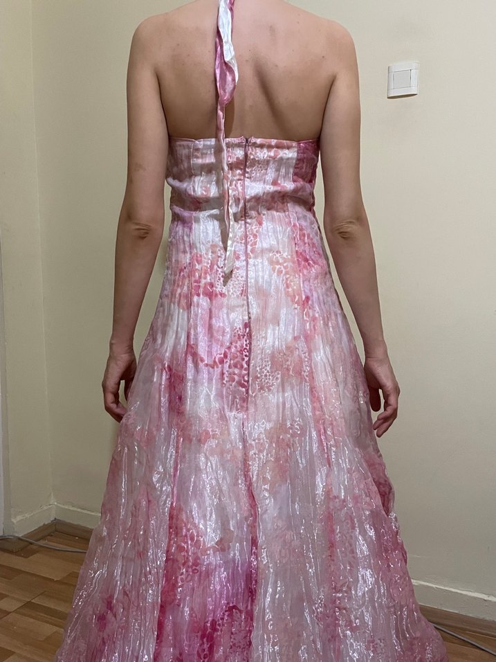 Pembe Drapeli Uzun Tie-Dye Kadın Elbise - Görsel 2