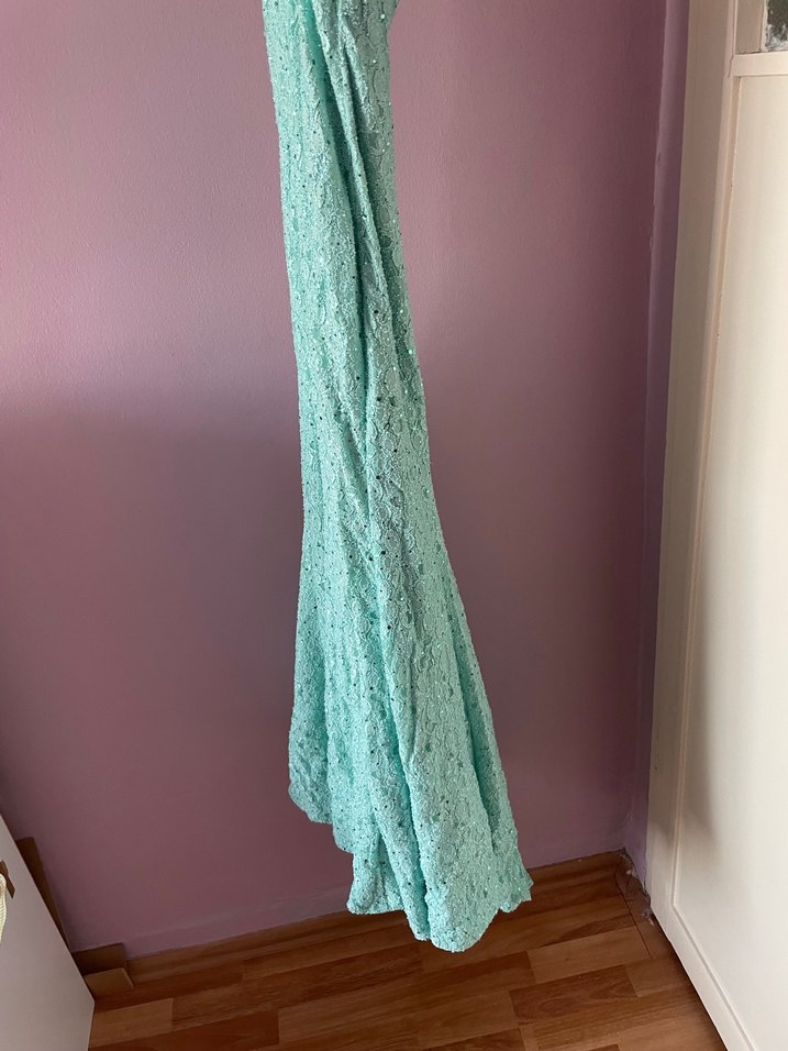 Dantel Detaylı Turkuaz Straplez Uzun Elbise - Görsel 4