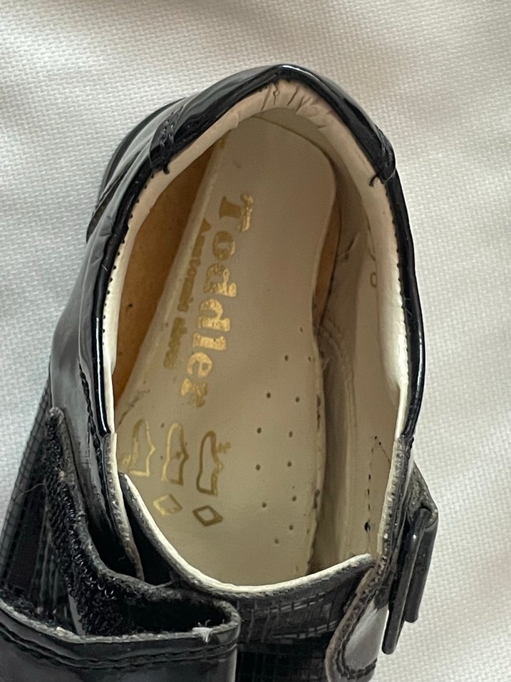 Koyu Siyah Desenli Erkek Çocuk Özel Ayakkabı - Görsel 4