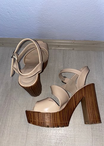Bej Platform Topuklu Kadın Ayakkabı - Görsel 3