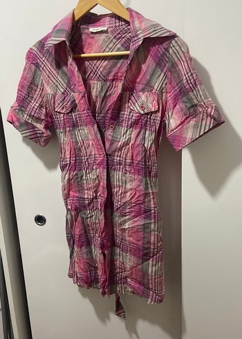 Pembe Batik Desenli Kısa Kollu Gömlek yada gömlek elbise