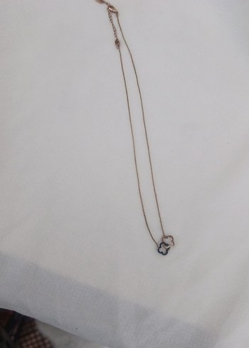 Accessorize Minimal Cicekli İnce Zincir Kolye