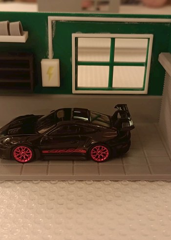 1/64 Araba garaj diaroma - Görsel 2