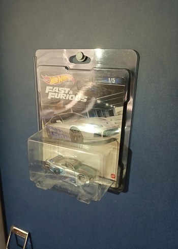 Hot Wheels kartonet duvar sergi adaptörü - Görsel 2