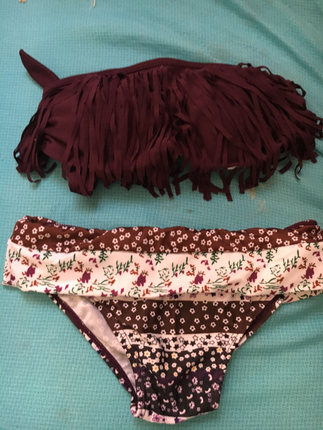 Markasız Ürün Püsküllü bikini