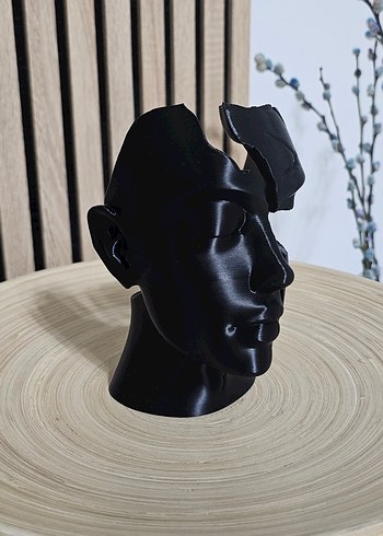 Beden Zihnin Yankısı Minimalist Heykel