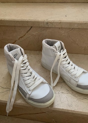 Nike Beyaz Blazer Kadın Ayakkabı
