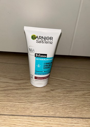 Garnier Saf&Temiz 3'ü 1 Arada Yüz Maske