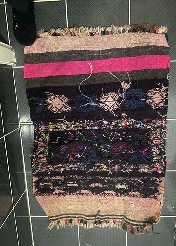 El dokuması Halı - Görsel 3