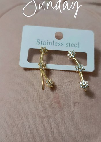 Beden altın Renk Altın Renk Mini Püsküllü Minimalist Küpe 1 çifti