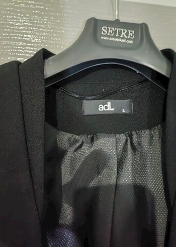 Siyah Kadın Kemerli Ofis Blazeri - Görsel 2