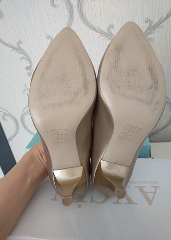 39 Beden altın Renk Gold/ dore stiletto