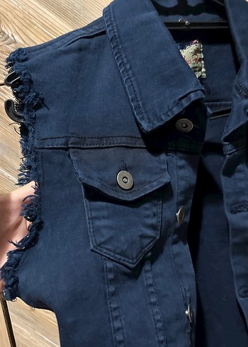Kadın Lacivert Kolsuz Denim Ceket - Görsel 2