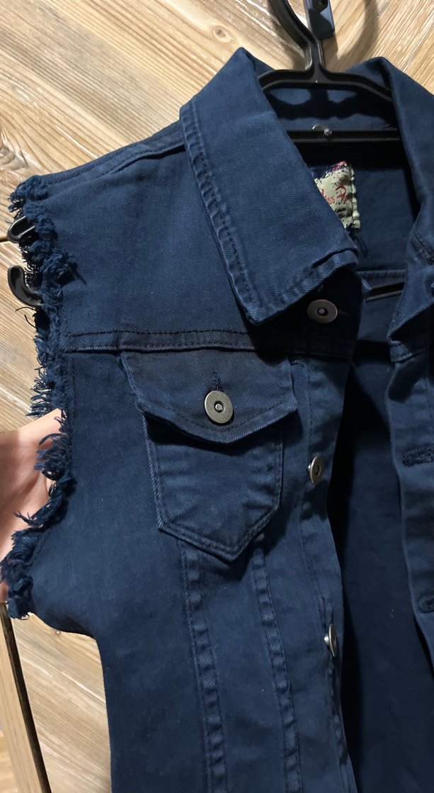 Kadın Lacivert Kolsuz Denim Ceket - Görsel 2