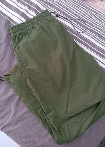 paraşüt pantolon kadın