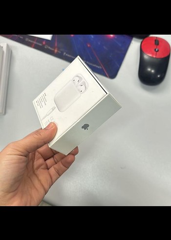 Beyaz AirPods Kablosuz Kulaklık Kutusu - Görsel 2