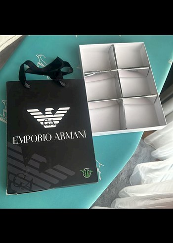 Emporio Armani Siyah Baskılı Çorap Kutusu - Görsel 2