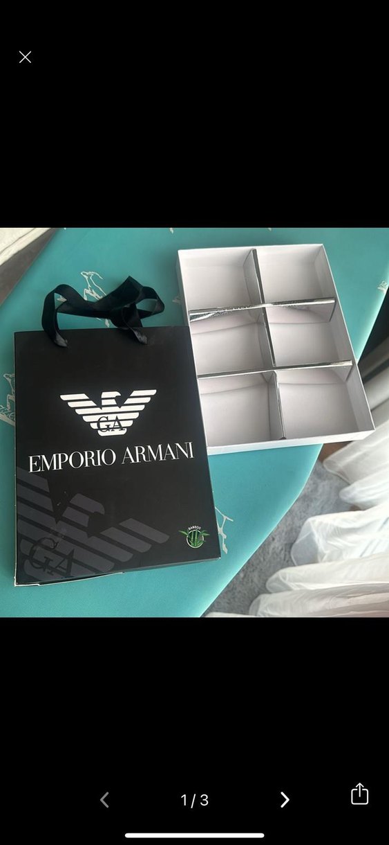 Emporio Armani Siyah Baskılı Çorap Kutusu - Görsel 2