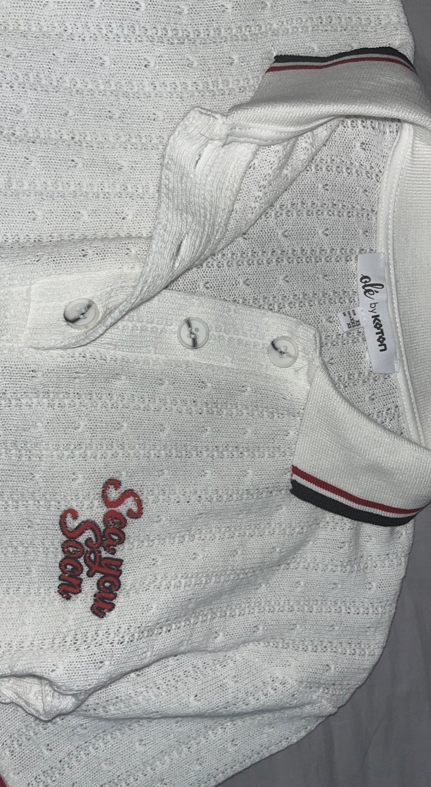 Beyaz Polo Tişört Düğmeli Nakışlı - Görsel 2