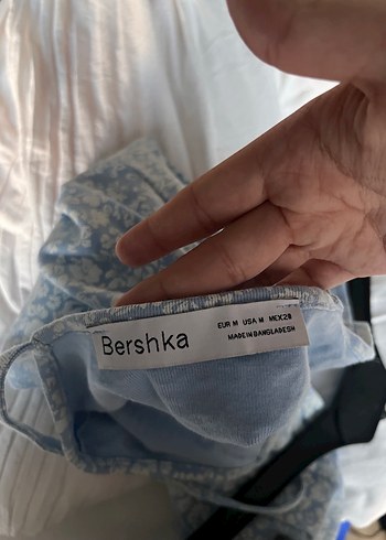 Mavi Dantel Detaylı İnce Askılı Elbise - Görsel 3