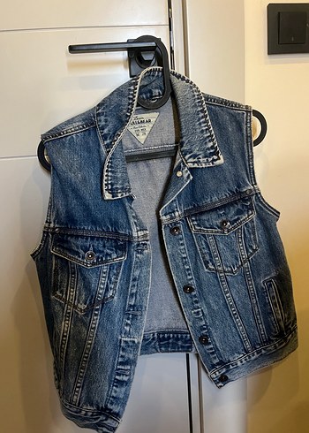 Pull & Bear Düğmeli Kot Yelek