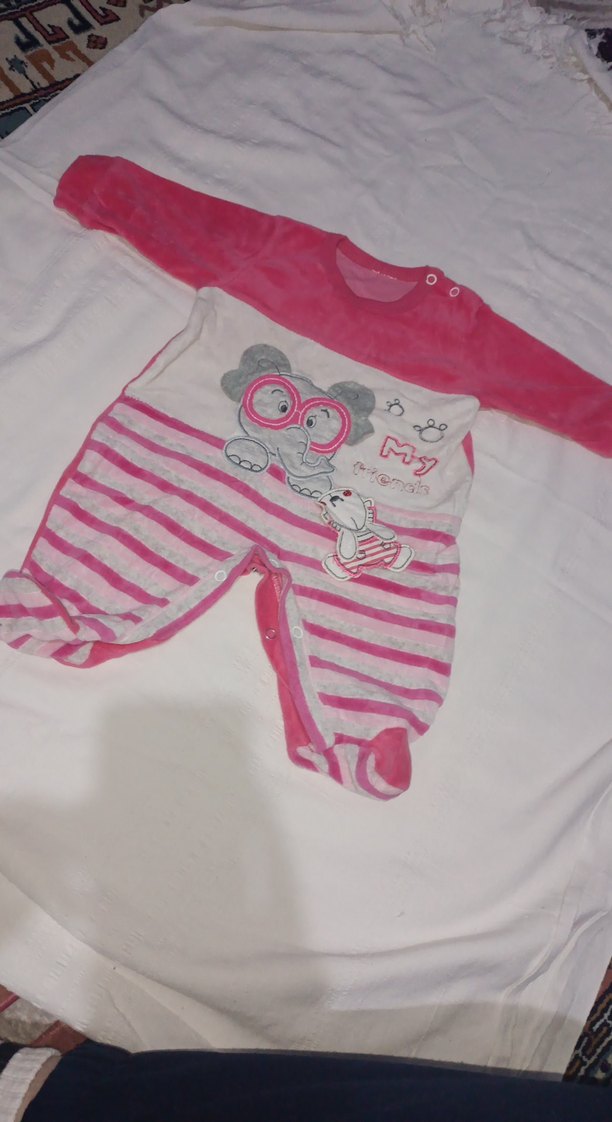 Pembe Desenli Bebek Kız Tulum Dantelli - Görsel 3