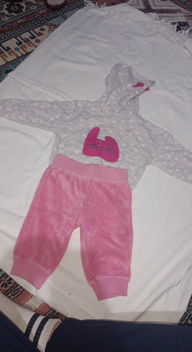 Gri Baskılı Uzun Kollu Bebek Kız Takımı - Görsel 3