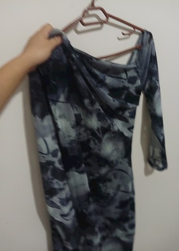 Gri Batik Desenli Uzun Kollu Drapeli Elbise