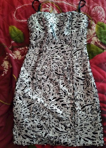 Simli Gri Yılan Desenli Straplez Elbise - Görsel 2